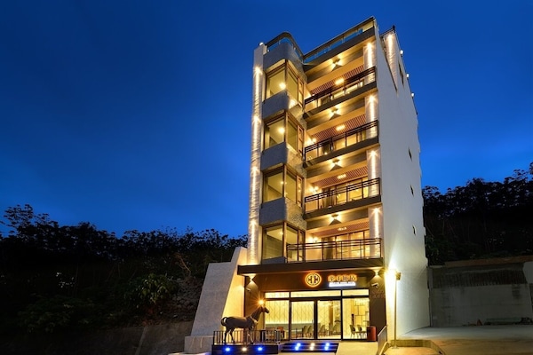 Front of property – evening/night