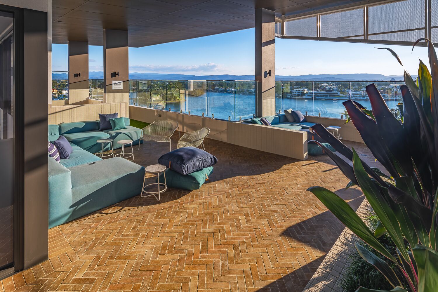 Peninsular GoldCoast — image 17