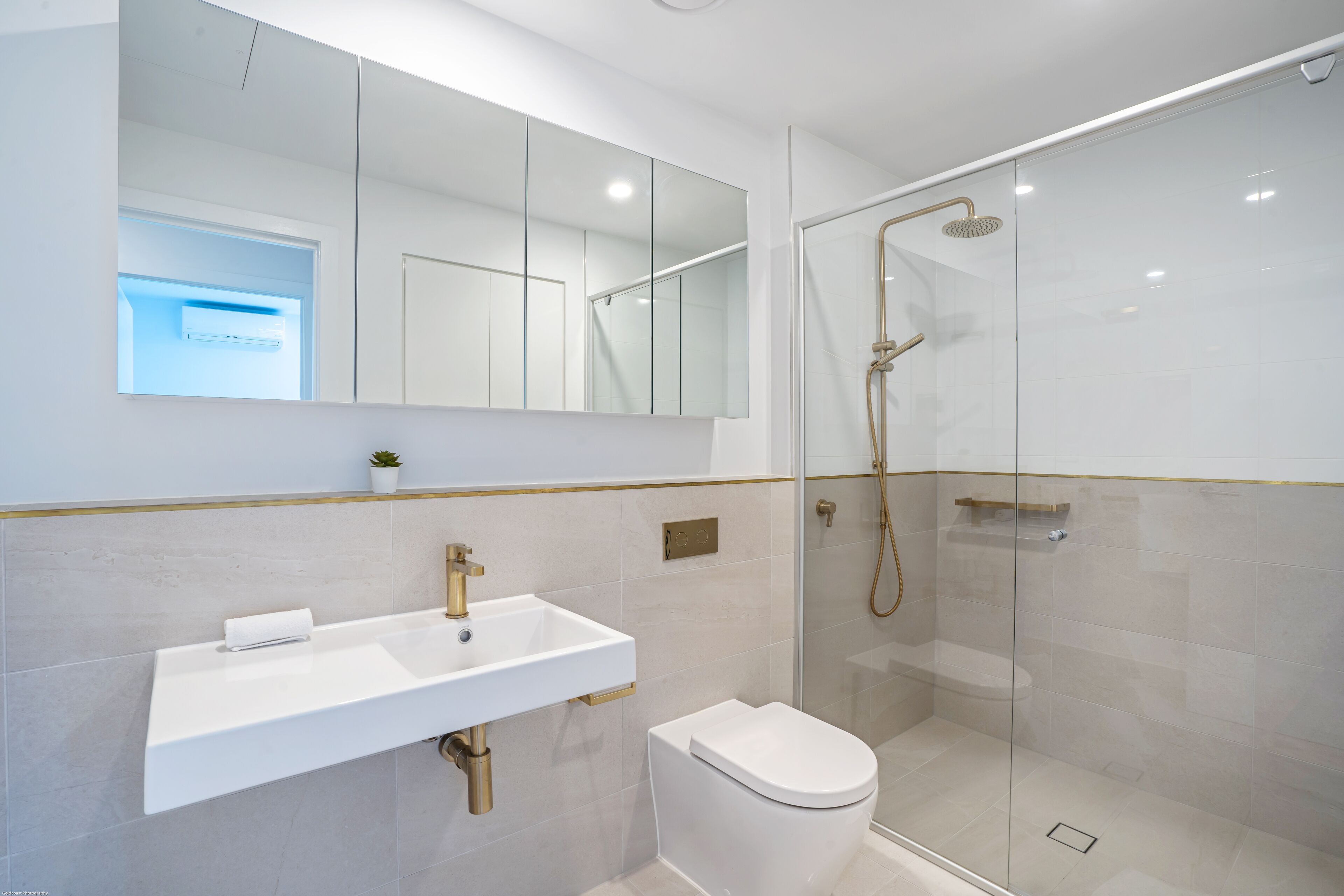 Peninsular GoldCoast — image 13