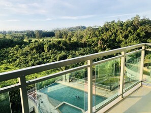 Standard Apartment, 3 Bedrooms | Pemandangan balkoni