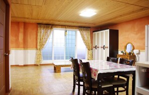 Kamer (Big Bear Star) | Dineren op de kamer