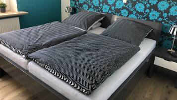 3 Schlafzimmer, Reisekinderbett, WLAN, Bettwäsche