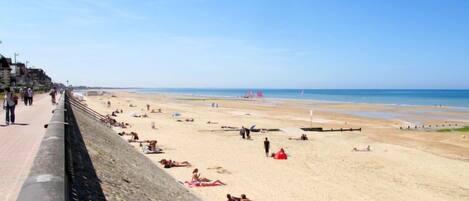 Vlak bij het strand