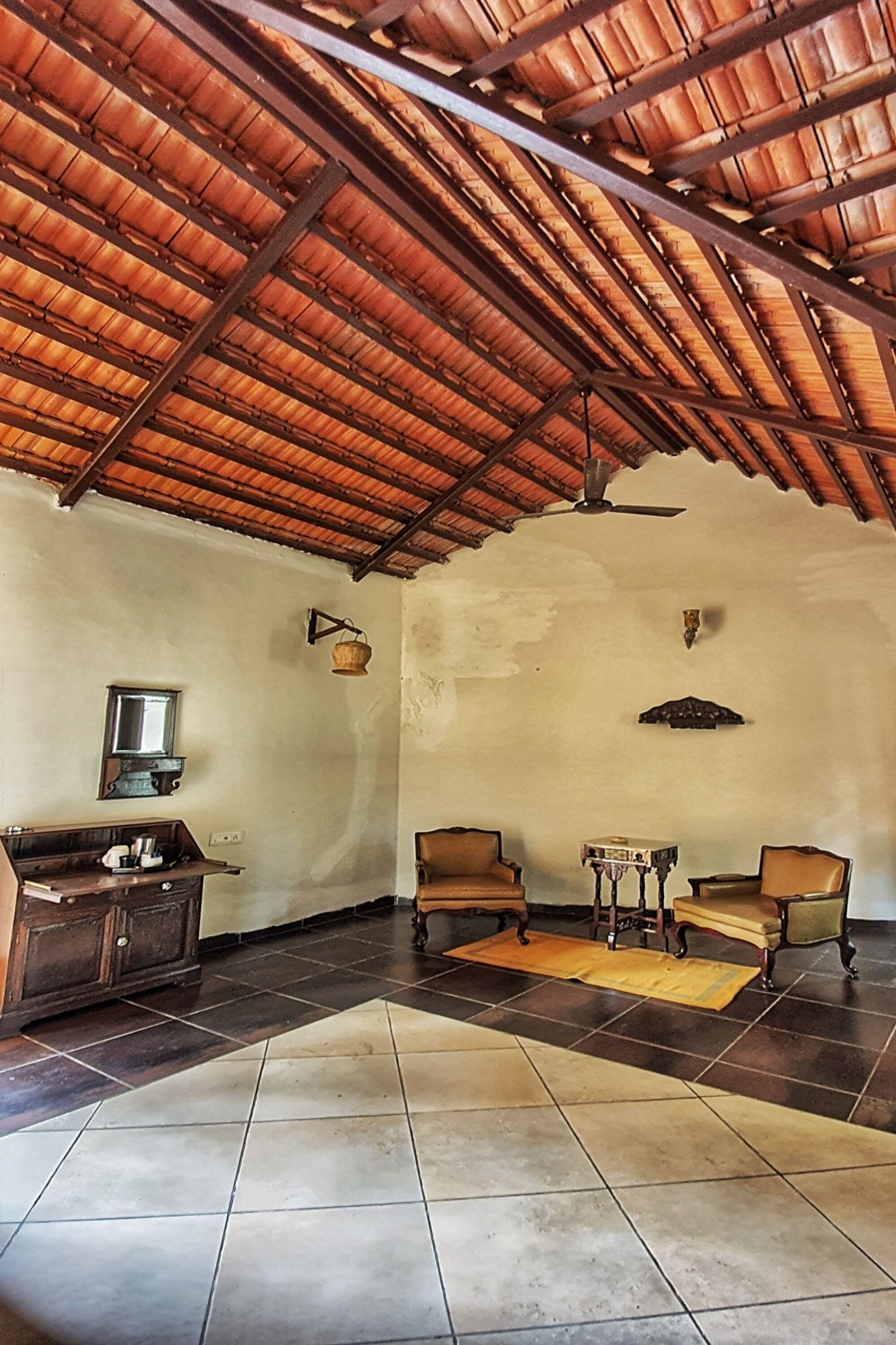 高級客房 | 熨斗/熨衣板、免費無線上網