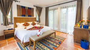 Minibar, safe på rommet, individuelt dekorert og individuelt innredet