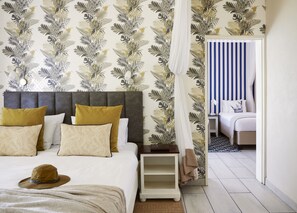 Coffres-forts dans les chambres, Wi-Fi gratuit, draps fournis