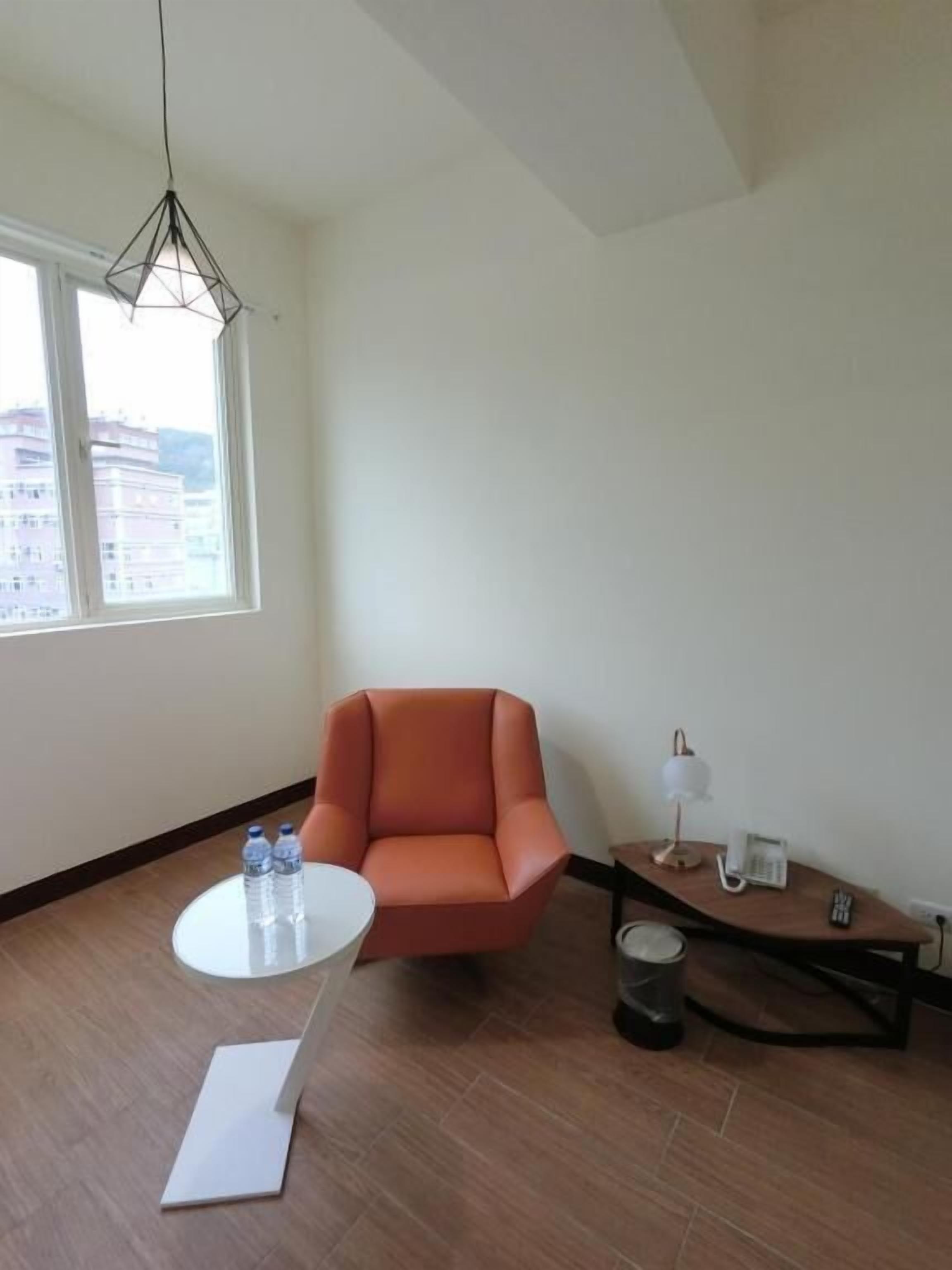 design double room | blackout curtains, free wifi, bed sheets