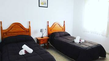 Twin Room | Bed sheets