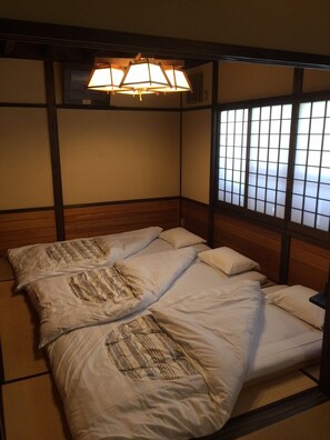 Private Vacation Home | 2 bedrooms, free WiFi