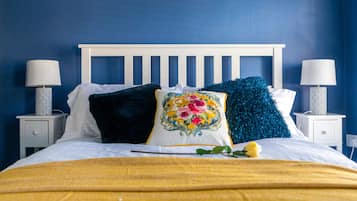 3 habitaciones, decoración personalizada y muebles diferentes