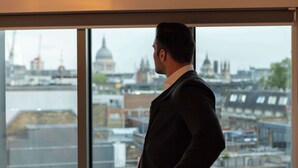 Premium Room, 1 Queen Bed | Memory-foam beds, in-room safe, blackout curtains, soundproofing - Yotel London City (London)