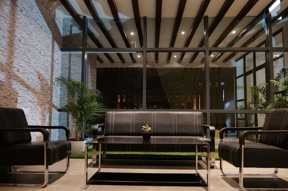 V One Hotel-Ambara Elite