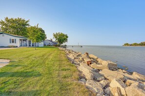 Property grounds - Waterfront Bay City Home w/ Dock & Boat Launch! (Bay City)