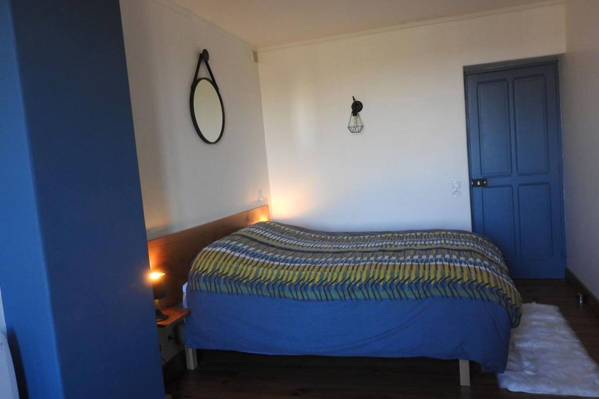 Chambre Double, salle de bains commune | Lits bébé (gratuits), lits pliants/supplémentaires, Wi-Fi gratuit