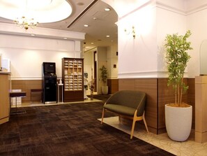 Lobby - Business Inn Norte Nakajima Park (Sapporo)
