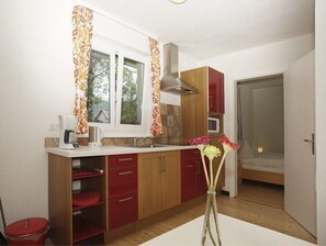 Apartment | Living area | TV
