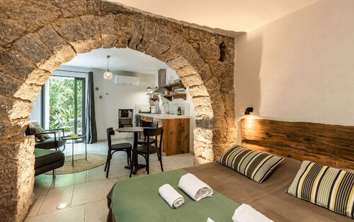 Charming apartments in Porto-Vecchio and Araggio, between the sea and the mounta
