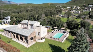 Mặt tiền nơi lưu trú