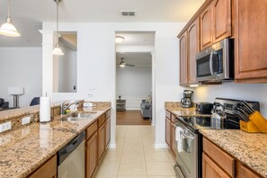 Condo | Private kitchen