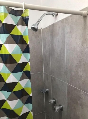Private cozy room near to city centre