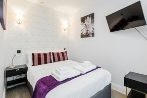 Apartment | 2 bedrooms, individually decorated, individually furnished - Outstanding Victoria Design Apartment (London)