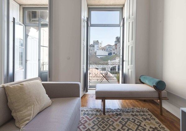 Télévision, espaces bureaux