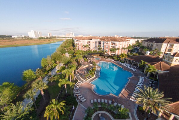 Condo | Pool | Outdoor pool - Gorgeous 3 Bed Premium Lakeview [cdc Clean] l 1010 (Orlando)