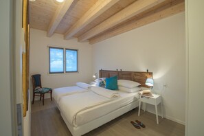 2 bedrooms, iron/ironing board, free cots/infant beds, free WiFi - La Gazza Ladra Apartments (Drena)