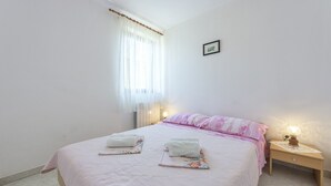 1 bedroom, internet - Apartment 2000/28358 (Istria - Fažana), 50m from the beach (Fažana)