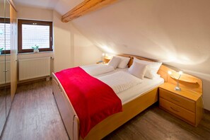 2 chambres, coffre-fort, Wi-Fi, literie fournie