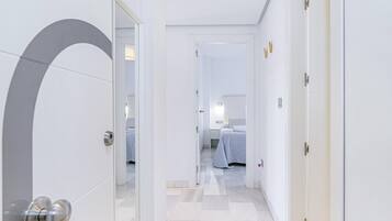 1 chambre, fer et planche Ă repasser, Internet, draps fournis