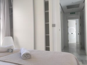 1 bedroom, iron/ironing board, Internet, bed sheets