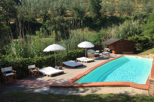 Seasonal outdoor pool, pool umbrellas, sun loungers