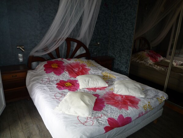 2 chambres, Wi-Fi, draps fournis