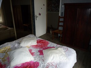 2 chambres, Wi-Fi, draps fournis