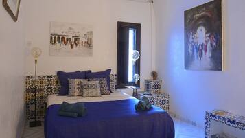 7 Schlafzimmer, Reisekinderbett, kostenloses WLAN, Bettwäsche