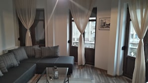 Royal Apartment | Living room - Agricola Fonciera Palace Victoria (Bucharest)