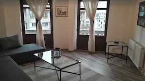 Royal Apartment | Living area - Agricola Fonciera Palace Victoria (Bucharest)