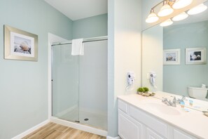 Condo | Bathroom