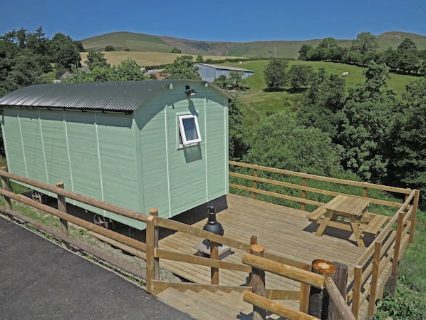 Senior Cabin | Terrace/patio