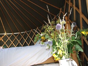 Travel cot, bed sheets