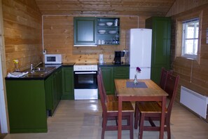Cabin, 2 Bedrooms (Towel, bed linen & cleaning not incl) | Private kitchen