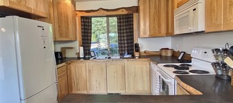 Elk Ridge | 3 Bed, 1.5 Bath