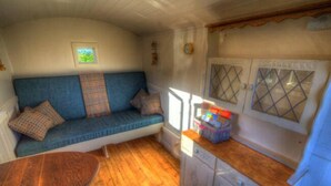 Romantic Cabin