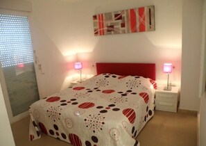 2 camere, ferro/asse da stiro, Wi-Fi, lenzuola