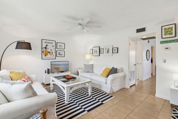 智能電視、Hulu、書籍、串流服務