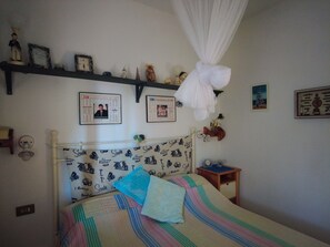 2 bedrooms, iron/ironing board, bed sheets - For Any Family Costa Paradiso Villa Pool Parking Space Privacy and Relaxation (Costa Paradiso)