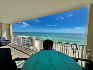 Outdoor dining - Beautiful Low 8th Floor Beach-Front with Walk-In Shower! Free Beach Service! (Panama City Beach)