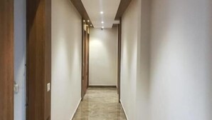 Reception - Hotel New Empire (Ahmedabad)