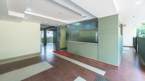 Interior detail - Hotel Ample Suites (Bengaluru)